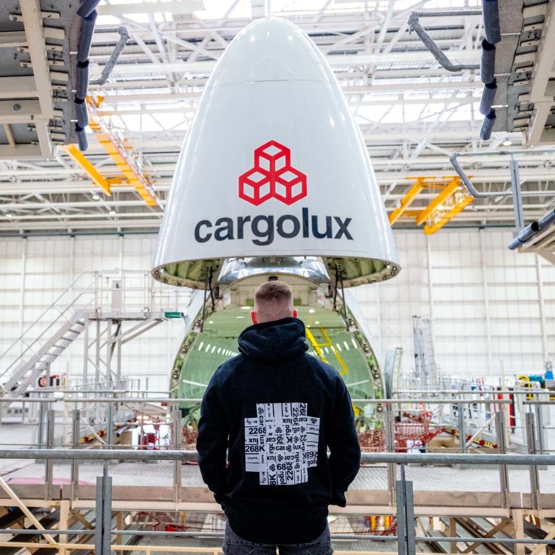 CARGOLUX INSPIRE JS 32 (Large)